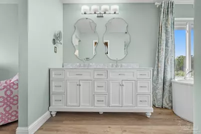 1119 Soundview Trl, Gulf Breeze, FL 32561 - Photo 40