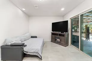 305 N Madison, Pensacola, FL 32505 - Photo 8