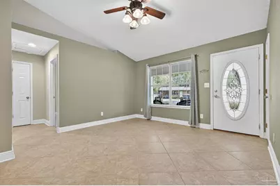 7117 Dale St, Pensacola, FL 32503 - Photo 10