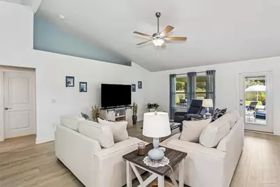 6234 Pineapple Dr, Milton, FL 32570 - Photo 6