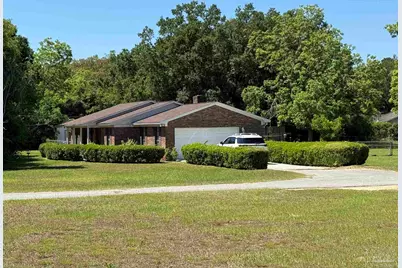 6625 Dallas Ave, Pensacola, FL 32526 - Photo 2