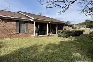 6625 Dallas Ave, Pensacola, FL 32526 - Photo 1