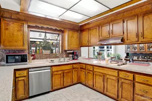 16531 Innerarity Point Rd, Pensacola, FL 32507 - Photo 26