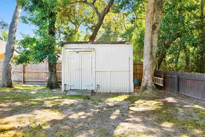 16531 Innerarity Pt Rd, Pensacola, FL 32507 - Photo 24