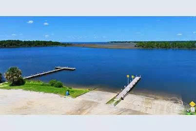 3210 Electra Dr, Milton, FL 32583 - Photo 1