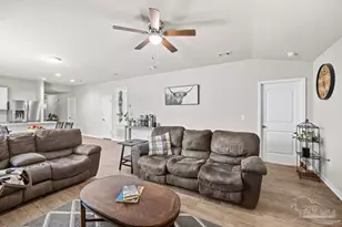 3210 Electra Dr, Milton, FL 32583 - Photo 2