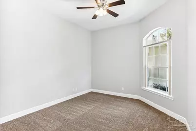 2010 Downing Dr, Pensacola, FL 32505 - Photo 16