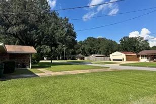 1347 Woodfield Dr, Cantonment, FL 32533 - Photo 52