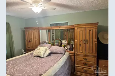 1347 Woodfield Dr, Cantonment, FL 32533 - Photo 16