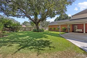 2208 McLeod St, Pensacola, FL 32502 - Photo 50