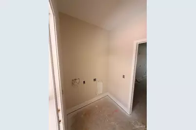 6094 Ashton Woods Cir, Milton, FL 32570 - Photo 14