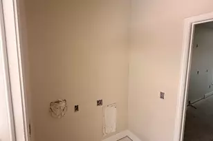 6094 Ashton Woods Cir, Milton, FL 32570 - Photo 14