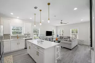 1940 Barrancas Ave, Pensacola, FL 32502 - Photo 30