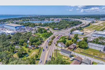 1940 Barrancas Ave, Pensacola, FL 32502 - Photo 66