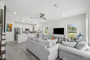 1940 Barrancas Ave, Pensacola, FL 32502 - Photo 22