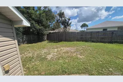 6 Marquesas Ct, Pensacola, FL 32506 - Photo 2