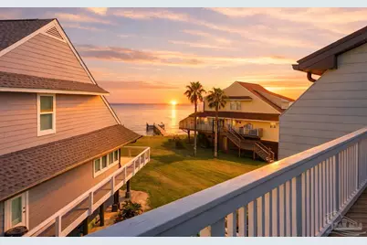 113 Bayshore Dr, Pensacola, FL 32507 - Photo 2