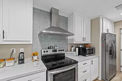 2401 San Juan Grande, Pensacola, FL 32507 - Photo 14