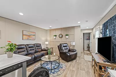 2401 San Juan Grande, Pensacola, FL 32507 - Photo 6