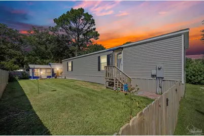 2401 San Juan Grande, Pensacola, FL 32507 - Photo 2