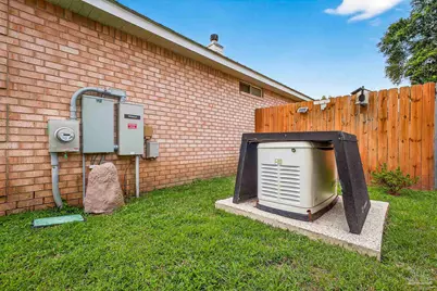 10051 Bristol Park Rd, Cantonment, FL 32533 - Photo 20