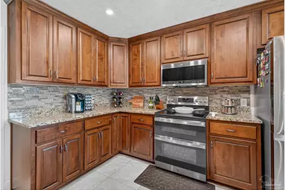 10051 Bristol Park Rd, Cantonment, FL 32533 - Photo 6