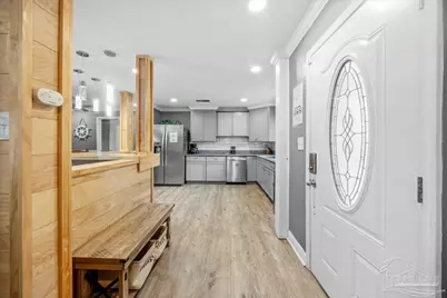 3290 Bayou Dr, Pensacola, FL 32505 - Photo 6