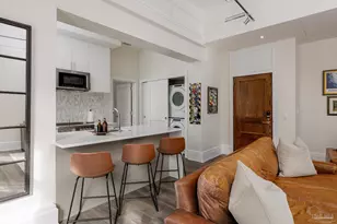 17 Palafox Pl, Pensacola, FL 32502 - Photo 8