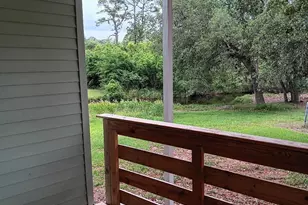 406 NW Syrcle Dr, Pensacola, FL 32507 - Photo 2