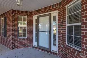 5305 Dalton Cir, Milton, FL 32570 - Photo 36