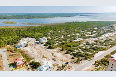 7246 Surfview Dr, Perdido Key, FL 32507 - Photo 16