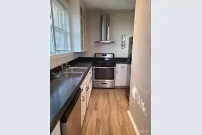 112 W Larua St, Pensacola, FL 32501 - Photo 4