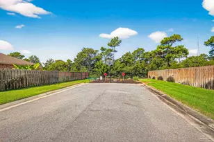 1763 Brantley Dr, Gulf Breeze, FL 32563 - Photo 54