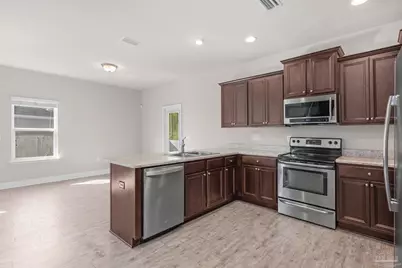 8645 Bucklebury Dr, Pensacola, FL 32507 - Photo 10