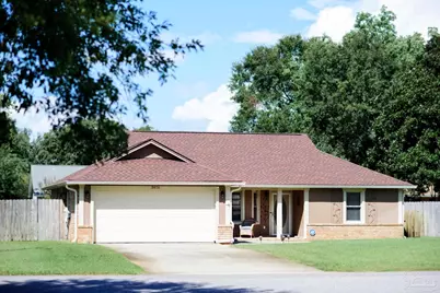 3876 Mariners Dr, Gulf Breeze, FL 32563 - Photo 2