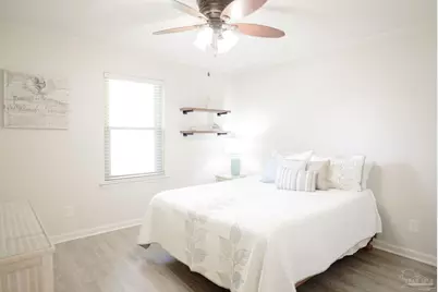 3876 Mariners Dr, Gulf Breeze, FL 32563 - Photo 22