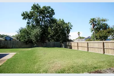 3876 Mariners Dr, Gulf Breeze, FL 32563 - Photo 40