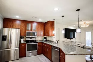 3876 Mariners Dr, Gulf Breeze, FL 32563 - Photo 4