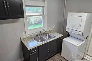 3011 N Tarragona St, Pensacola, FL 32503 - Photo 8