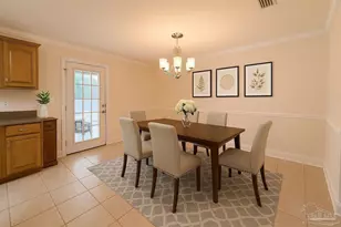 5819 Hermitage Cir, Milton, FL 32570 - Photo 8