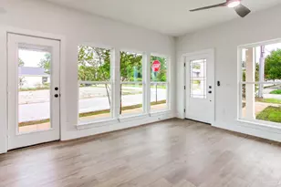 16 S M St, Pensacola, FL 32502 - Photo 6