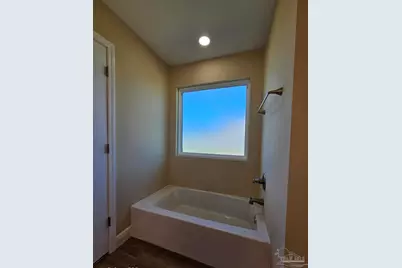 295 W Kingfield Rd, Cantonment, FL 32533 - Photo 26