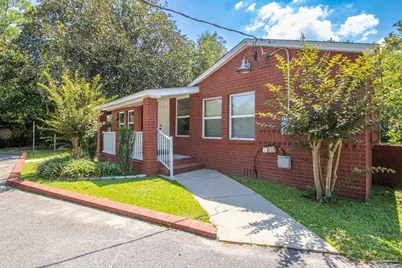 7103 Mobile Hwy, Bellview, FL 32526 - Photo 6