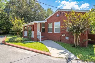 7103 Mobile Hwy, Bellview, FL 32526 - Photo 6