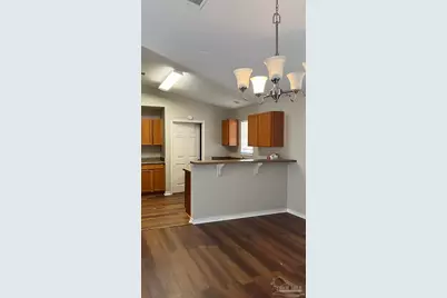 1760 W Strong St, Pensacola, FL 32501 - Photo 2
