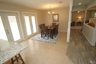 5720 Redwood Dr, Milton, FL 32570 - Photo 16