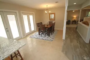 5720 Redwood Dr, Milton, FL 32570 - Photo 16