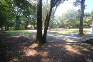 5720 Redwood Dr, Milton, FL 32570 - Photo 62