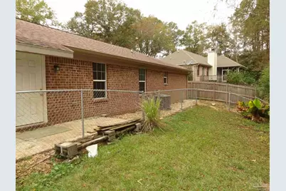 1810 Winding Creek Cir, Cantonment, FL 32533 - Photo 22