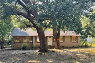 1821 Atlanta Ave, Pensacola, FL 32507 - Photo 2